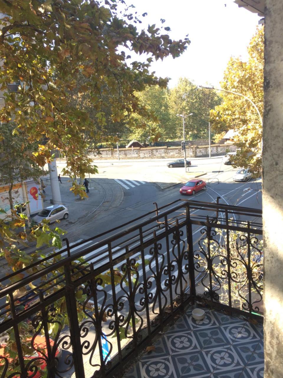 Cricket Park Hostel Beograd Bagian luar foto